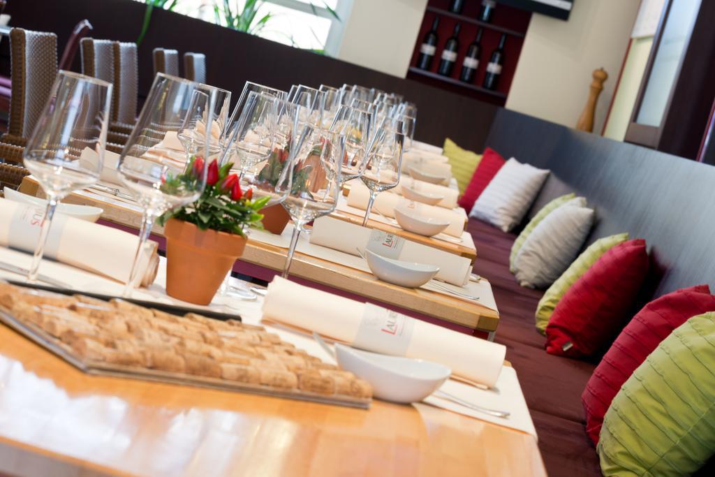 ווייקרסהיים Hotel Laurentius מראה חיצוני תמונה